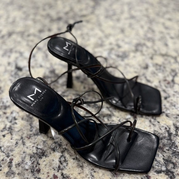 Marc Fisher Black Small Heel Sandals - Picture 3 of 4